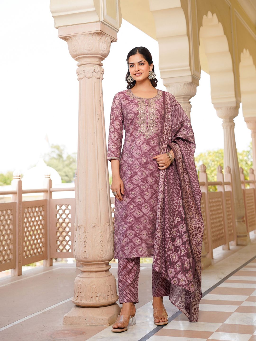 Dhiyona KL Ethnic Motifs Zari Embroidered Straight Kurta With Trousers & Dupatta