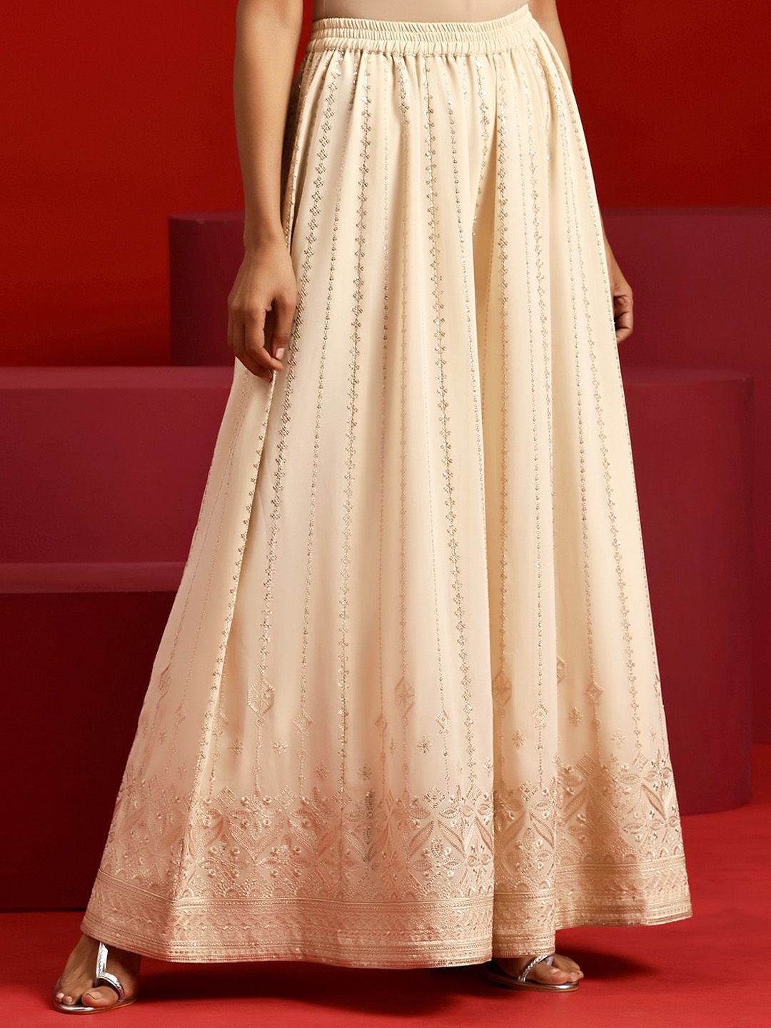 Dhiyona LL Ethnic Motifs Embroidered Sequinned Kurta with Palazzos & Dupatta