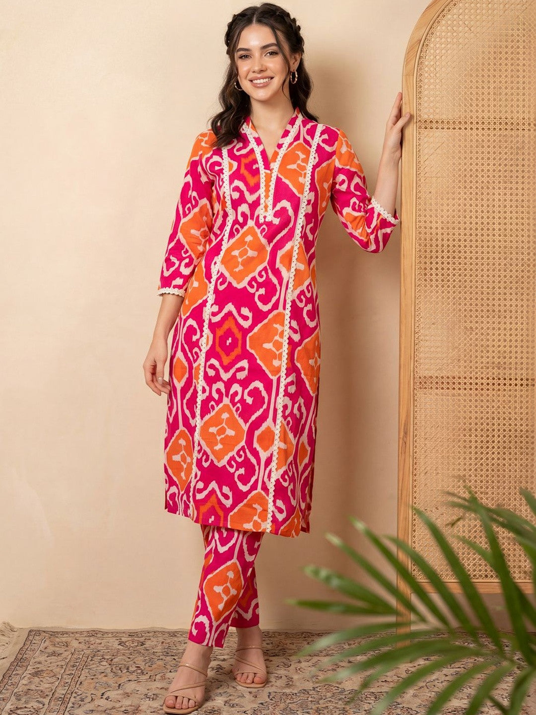 Women Printed Regular Pure Cotton Kurta with Trousers