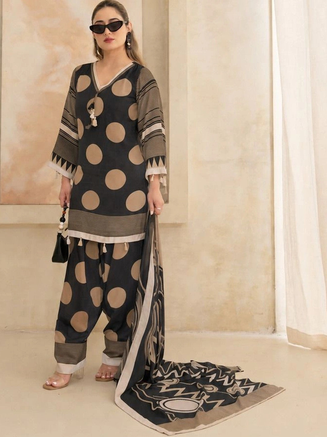 Women Printed Regular Kurta with Patiala & With Dupatta