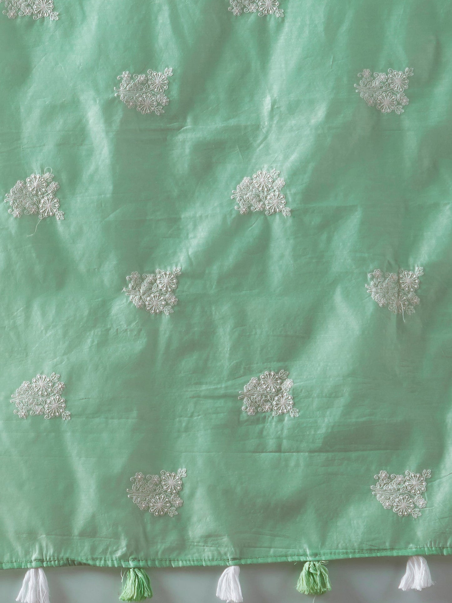 Women's Cotton Blend Green Embroidered Designer Saree With Blouse Piece
