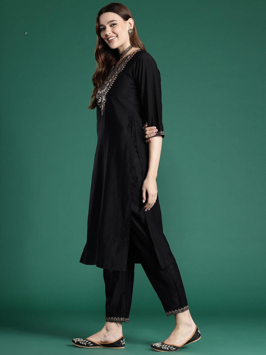 Ethnic Motifs Embroidered Liva Kurta with Trousers & With Dupatta