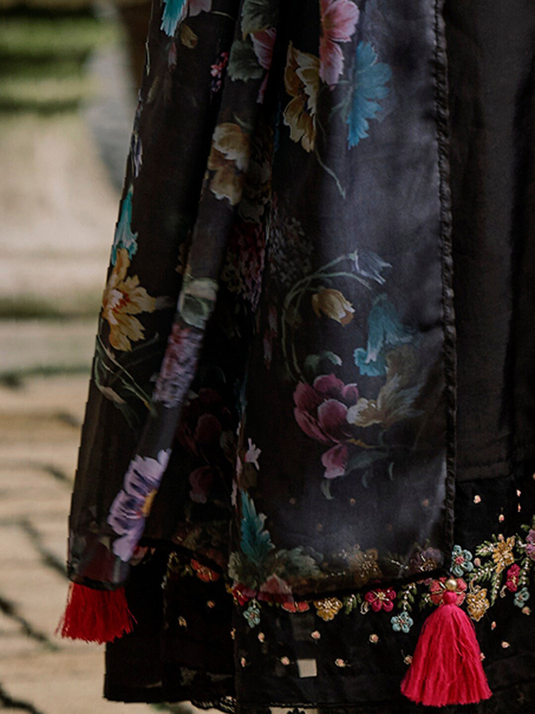 Floral Yoke Design Thread Work A-Line Kurta With Trousers & Dupatta