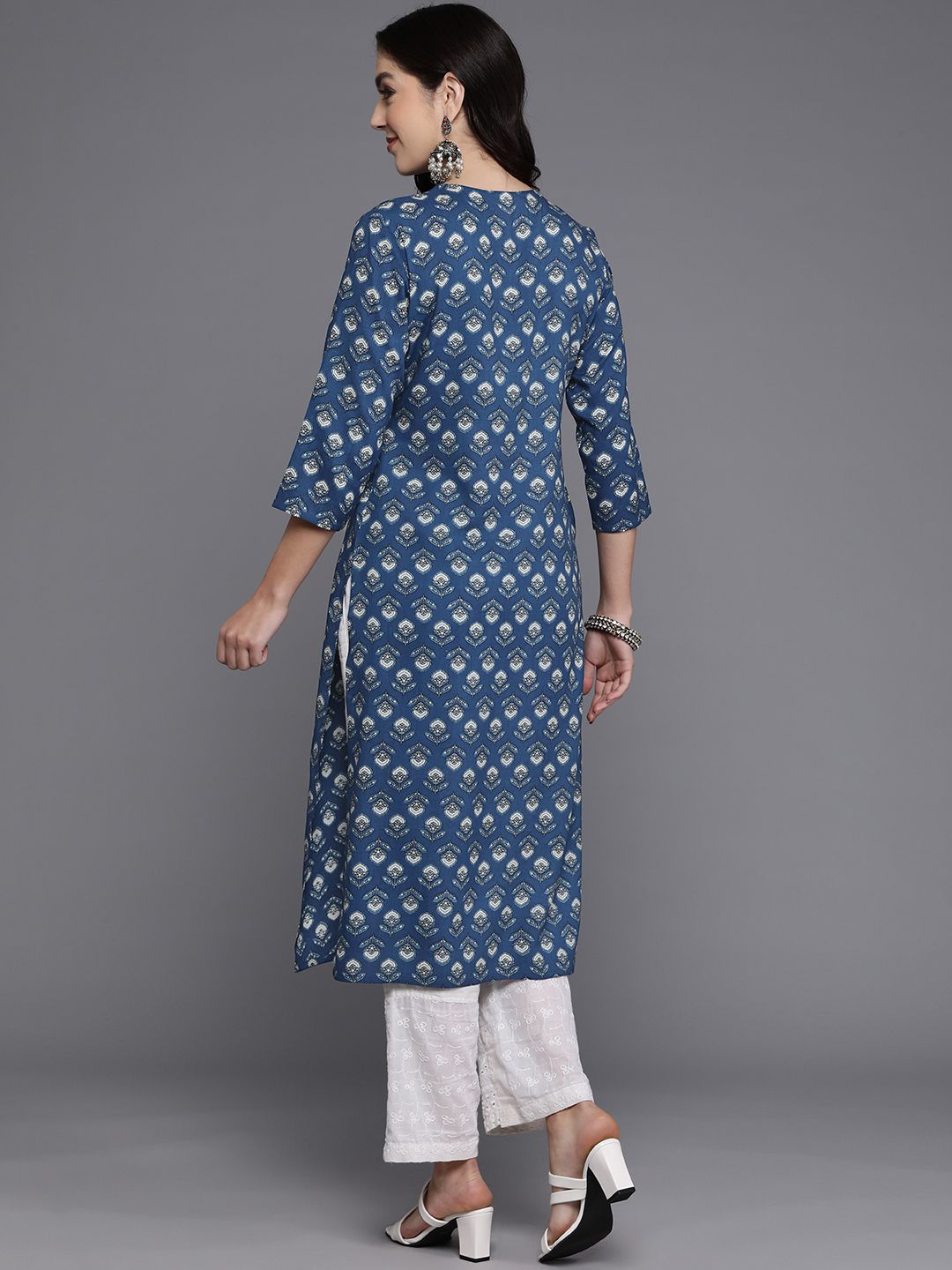 Dhiyona IE Floral Printed Kurta