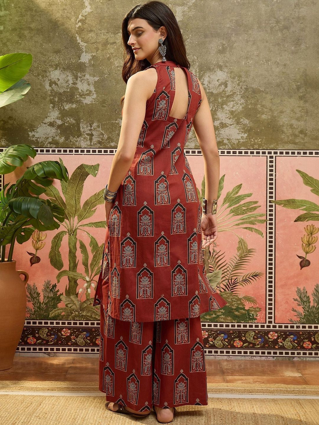 Printed Pure Cotton Halter Neck Kurta & Palazzos
