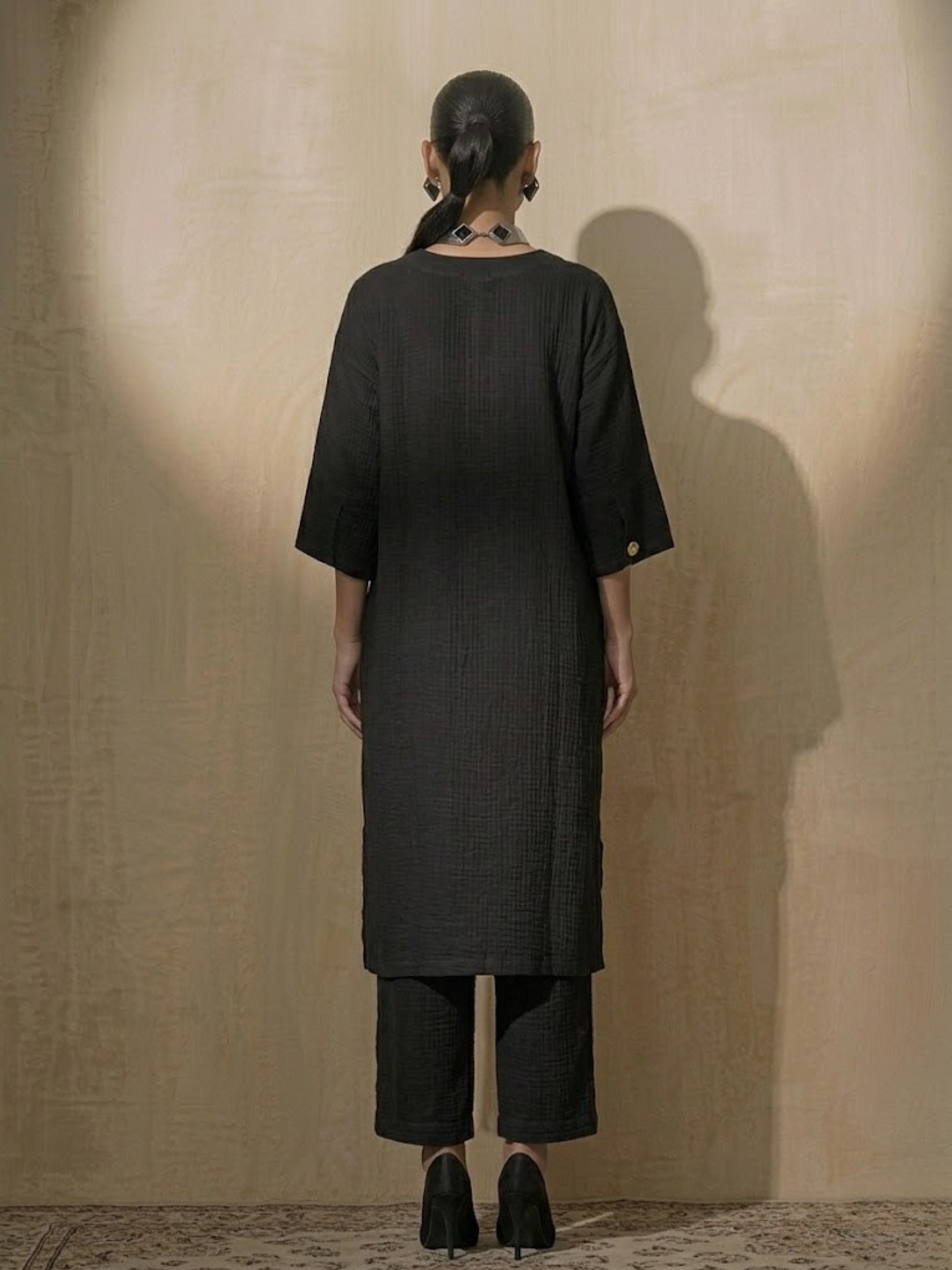 Dhiyona ST 2 pc Set - Black Easy Addictive Travel Airflow Kurta and Pant Set