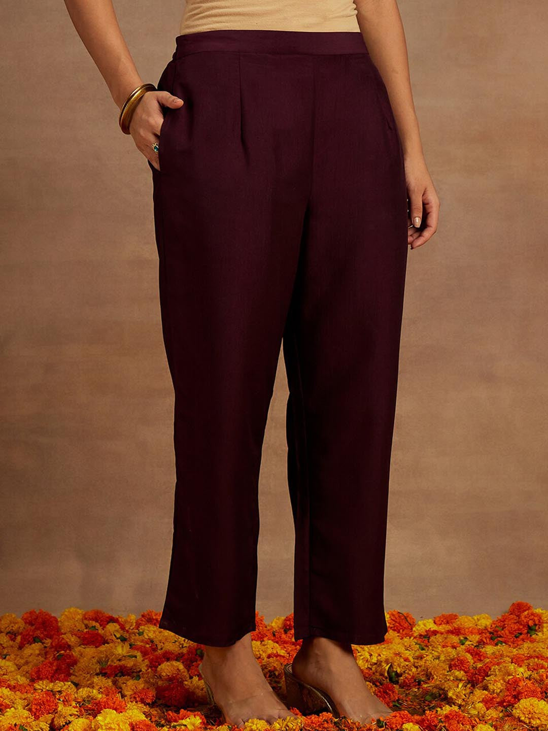 Ethnic Motifs Embroidered Regular Thread Work Pure Silk Kurta Set