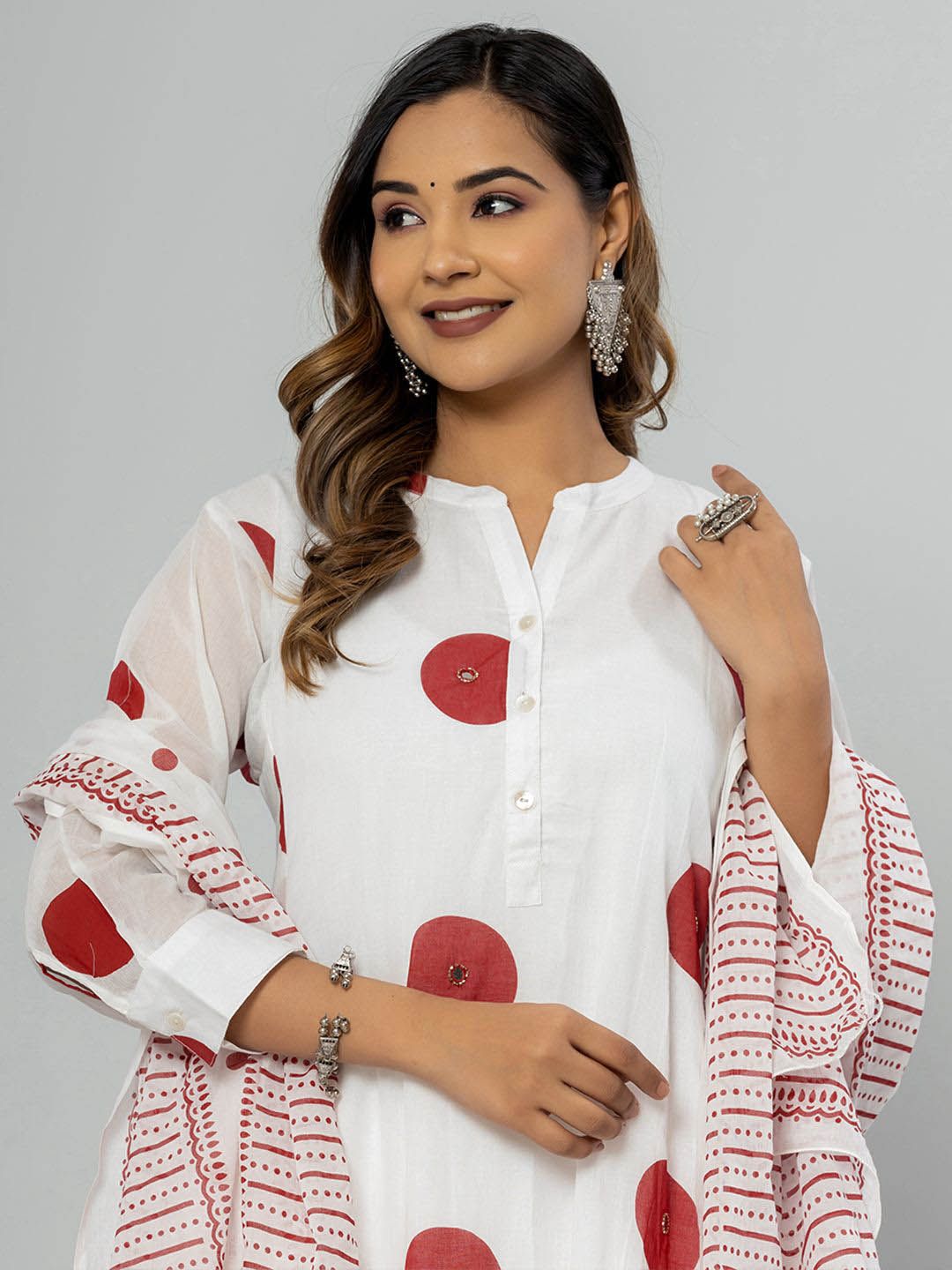 Dhiyona IE Women Printed Panelled Sequinned Pure Cotton Kurta Trousers & Dupatta