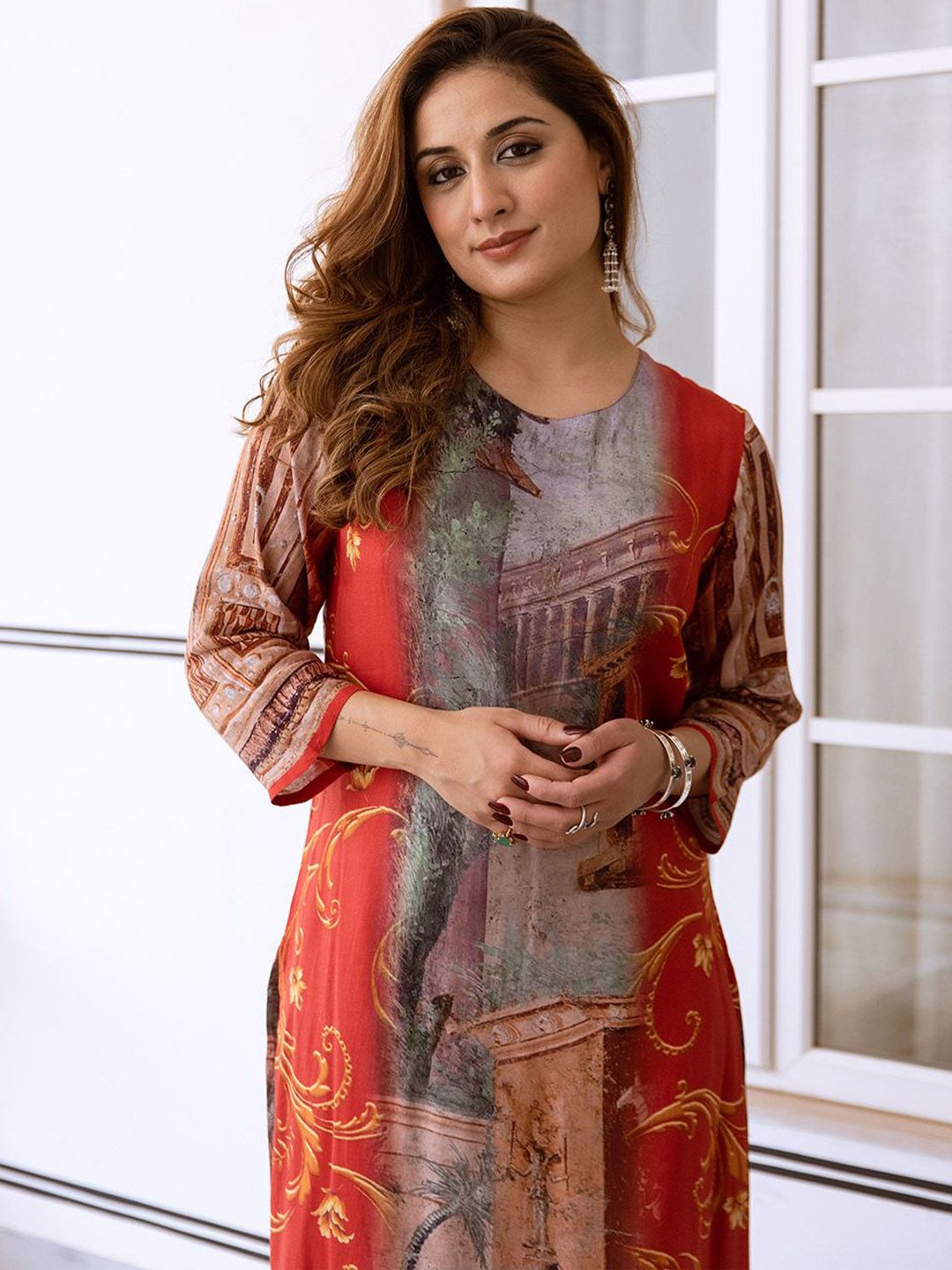Dhiyona IS Women's Abstract Printed Round Neck Straight Kurta with Palazzos