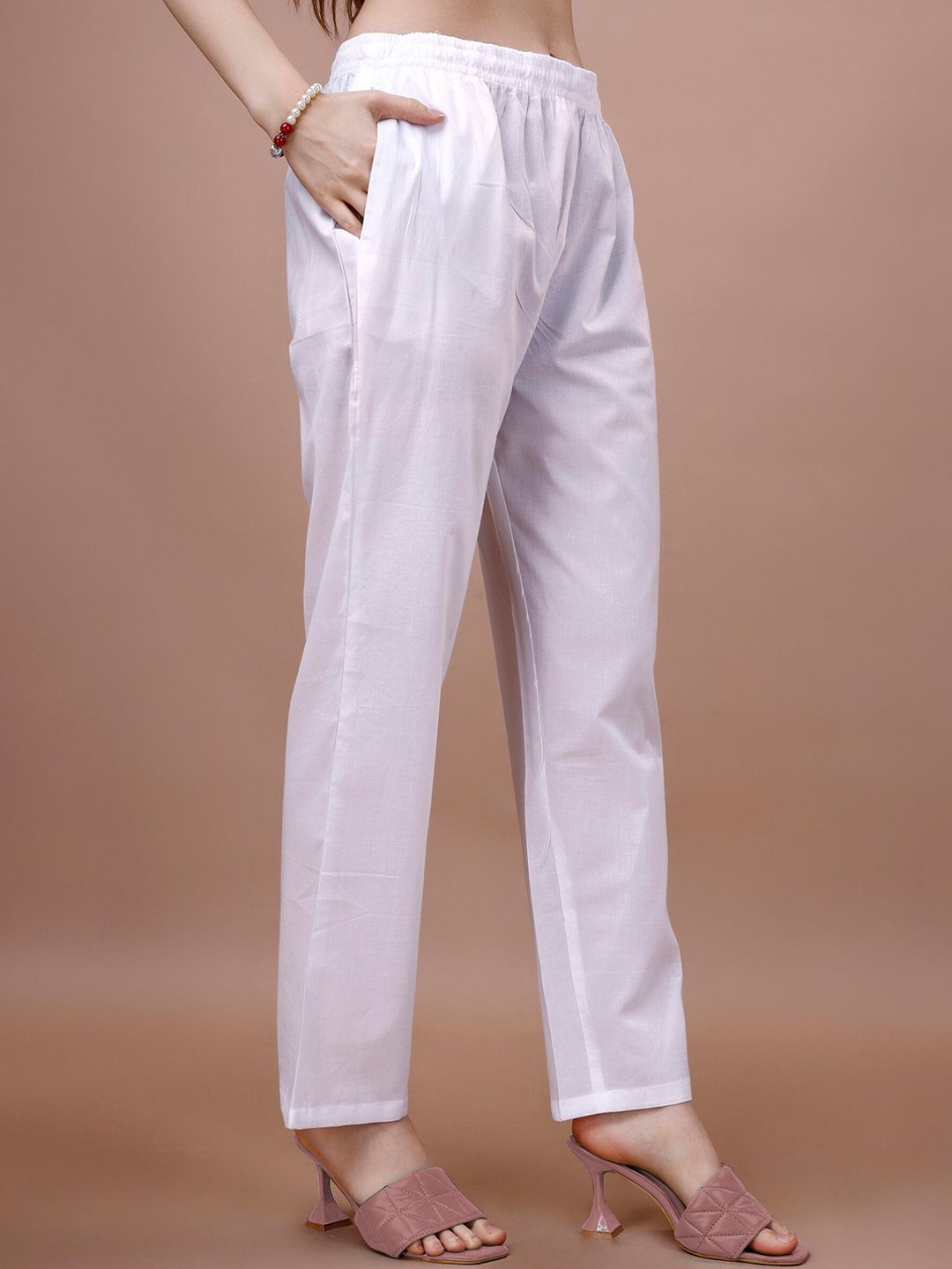 Dhiyona OD White Striped Straight Kurta