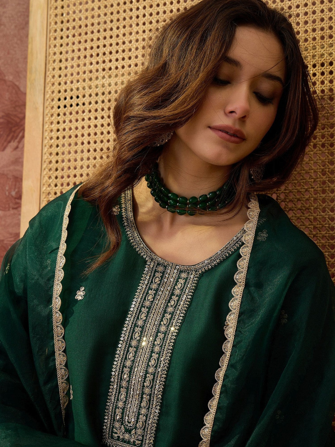 Embroidered Round Neck Kurta & Trousers Kurta Set