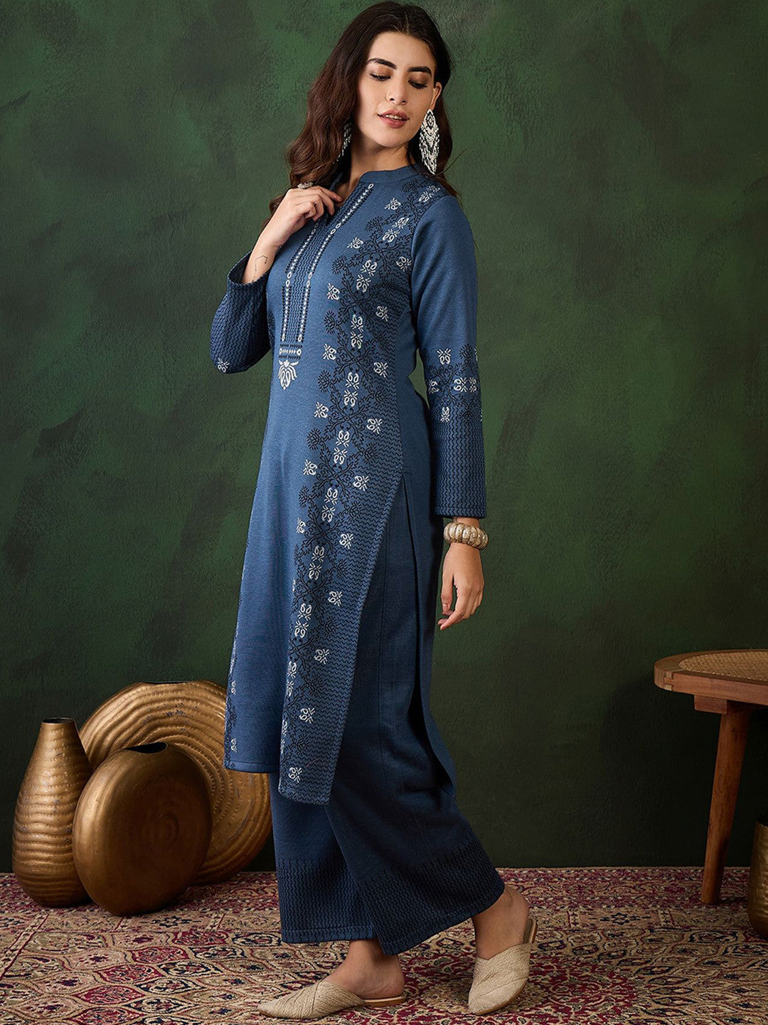 Printed Straight Winter Kurta & Trouser