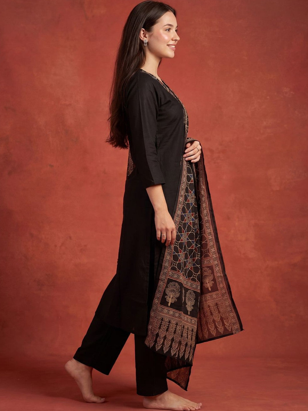 Women Ethnic Motifs Printed Regular Thread Work Pure Cotton Kurta with Trousers & With Dupatta