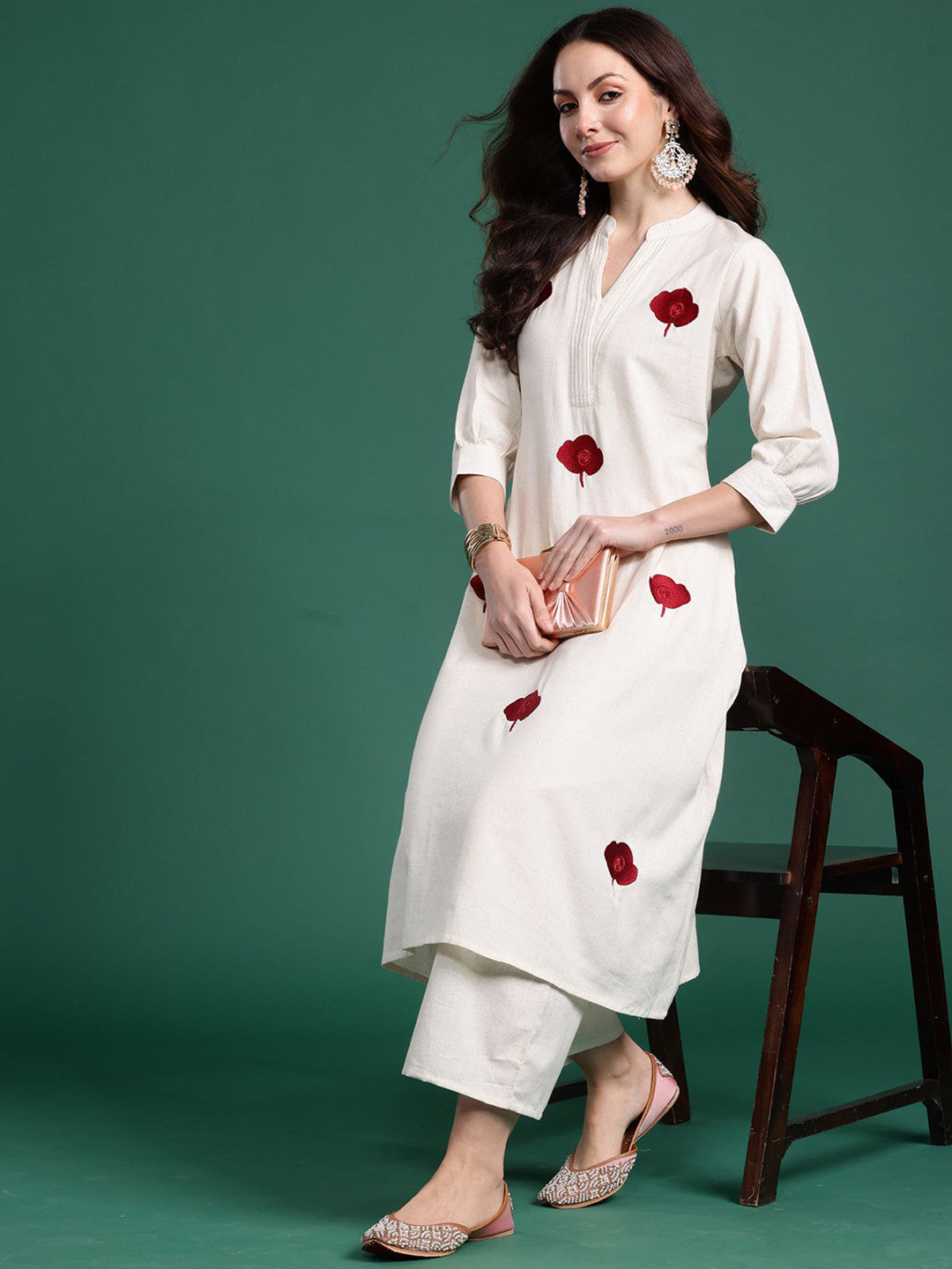 Floral Embroidered Regular Thread Work Pure Cotton Kurta with Palazzos