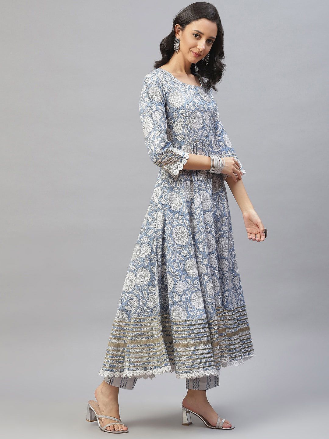 Dhiyona KL Floral Printed Gotta Patti Pure Cotton Anarkali Kurta With Trousers & Dupatta