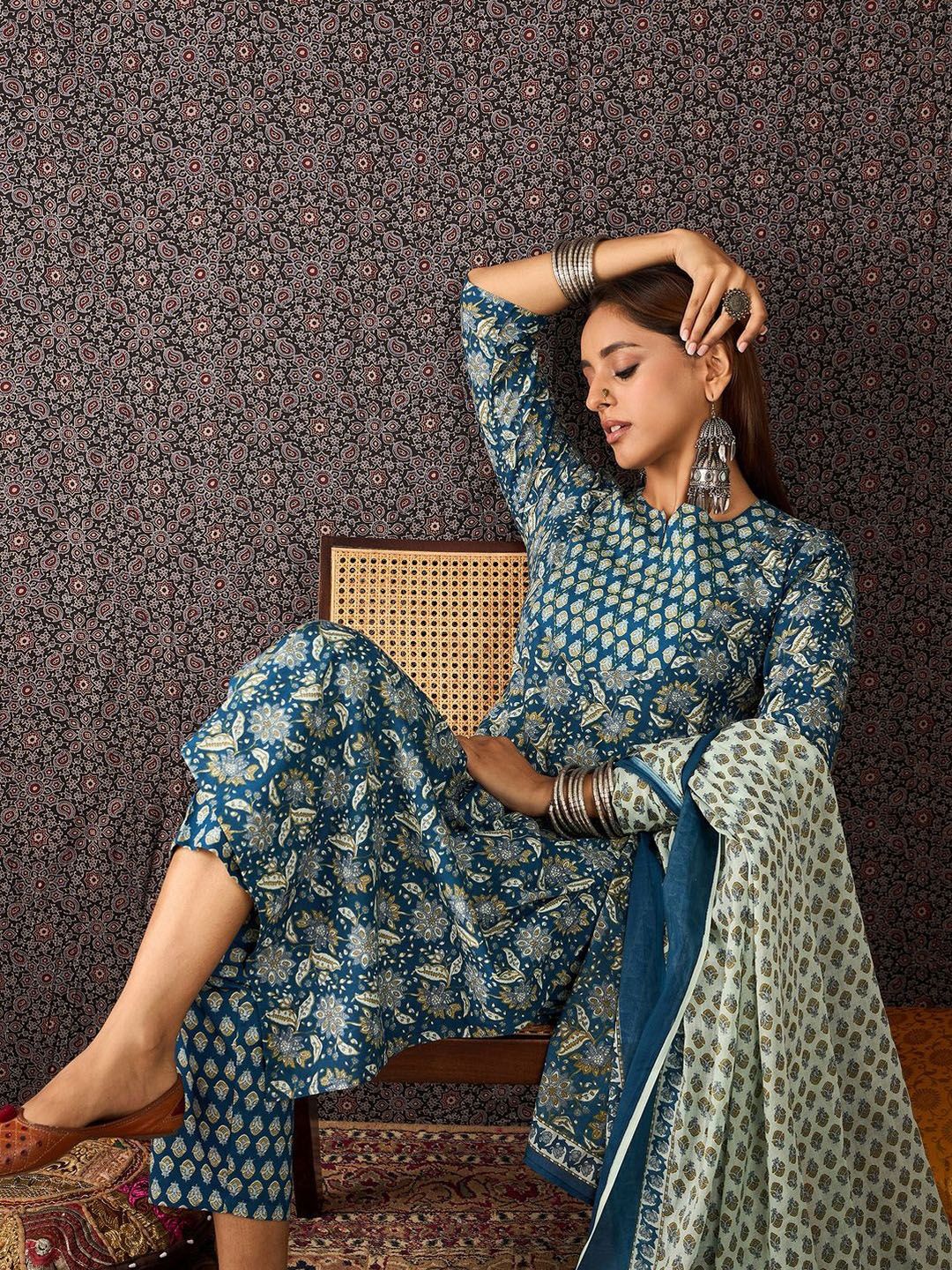 Women Ethnic Motifs Printed Regular Pure Cotton Kurta with Trousers & With Dupatta
