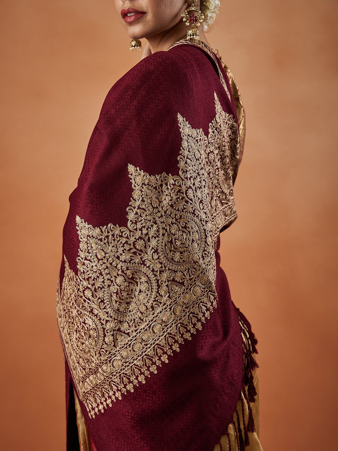 Dhiyona PA Ethnic Motifs Embroidered Fringed Shawl