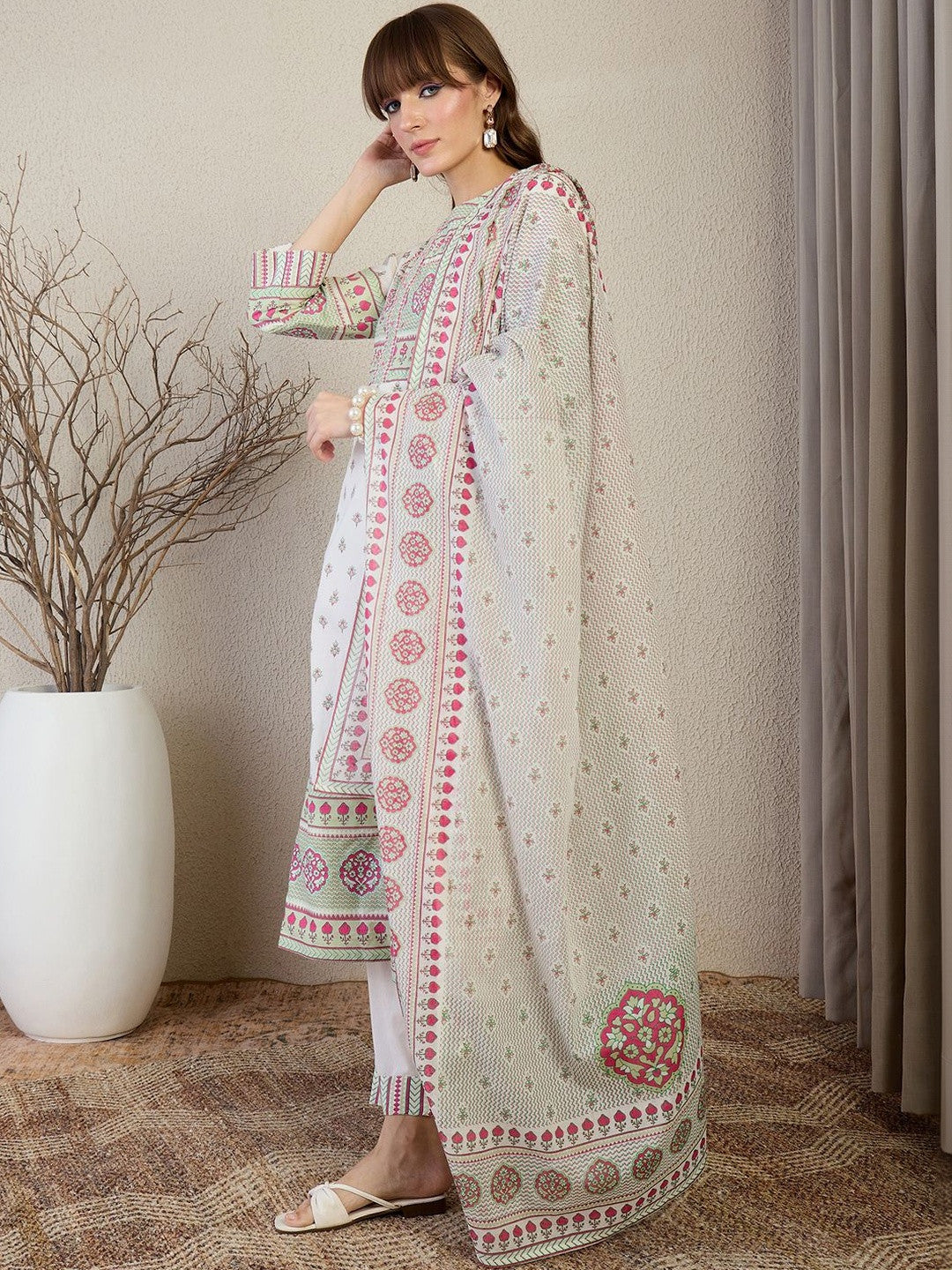 Women Ethnic Motifs Printed Regular Pure Cotton Kurta with Trousers & With Dupatta