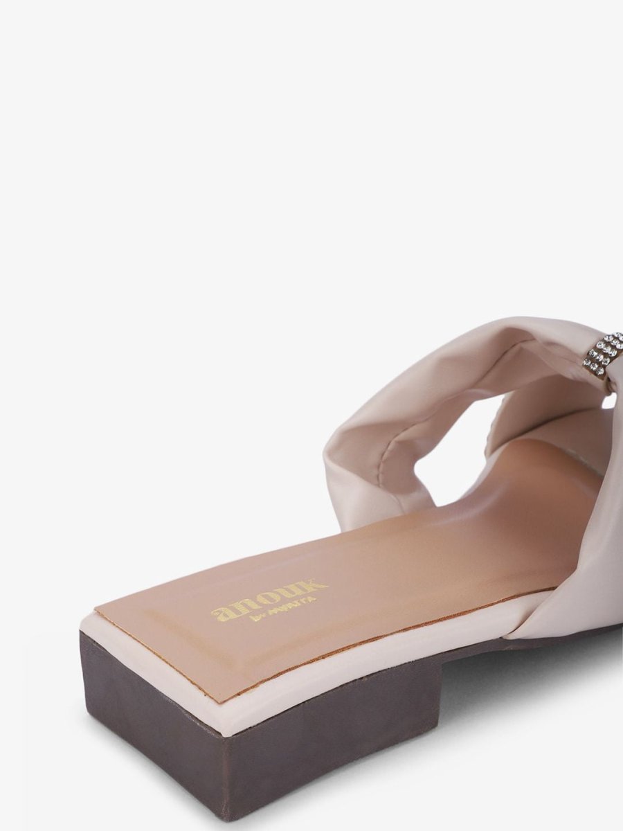 Dhiyona AK Cream-Coloured Embellished Ethnic Open Toe Flats