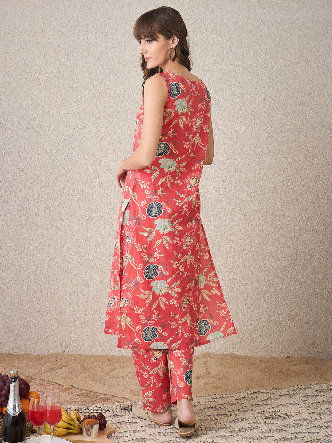 Floral Printed V-Neck Pure Cotton Straight Kurta With Trousers