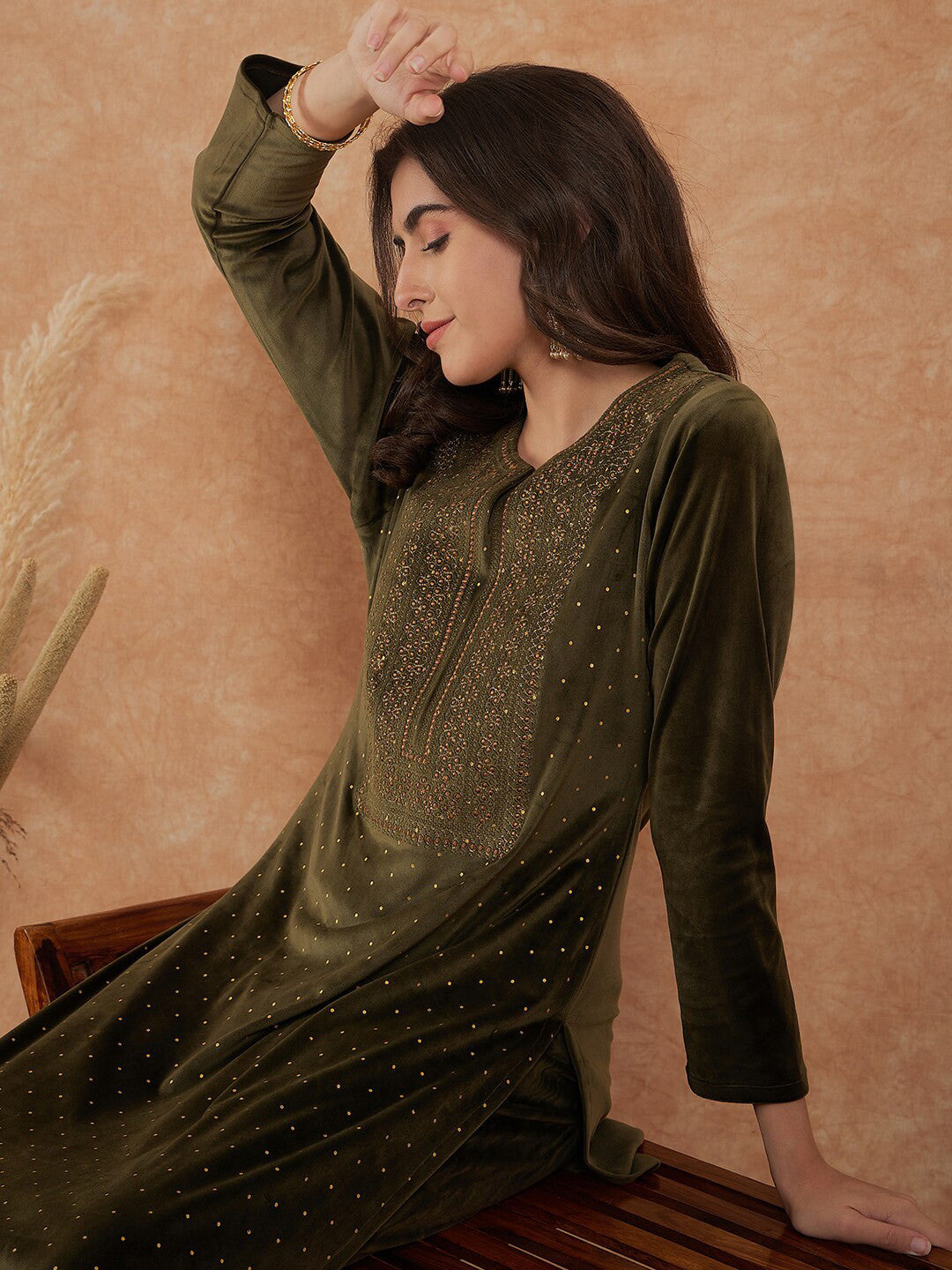 Yoke Design Winter Velvet Straight Kurta & Trouser