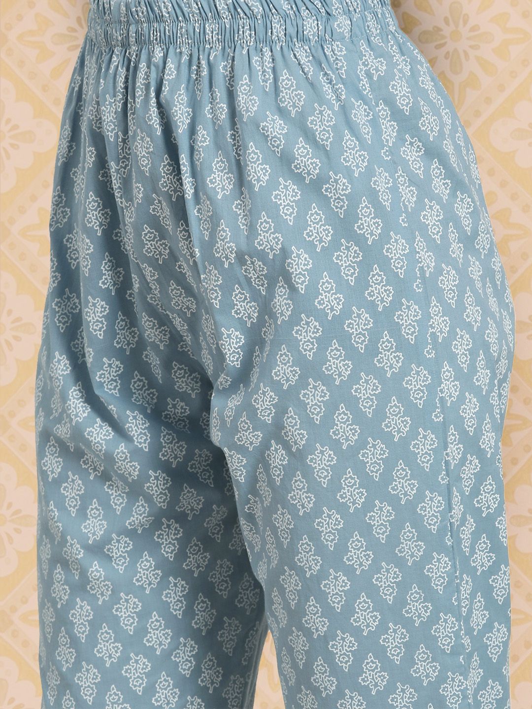 Dhiyona KL Women Ethnic Motifs Printed Regular Pure Cotton Kurta with Trousers & Dupatta