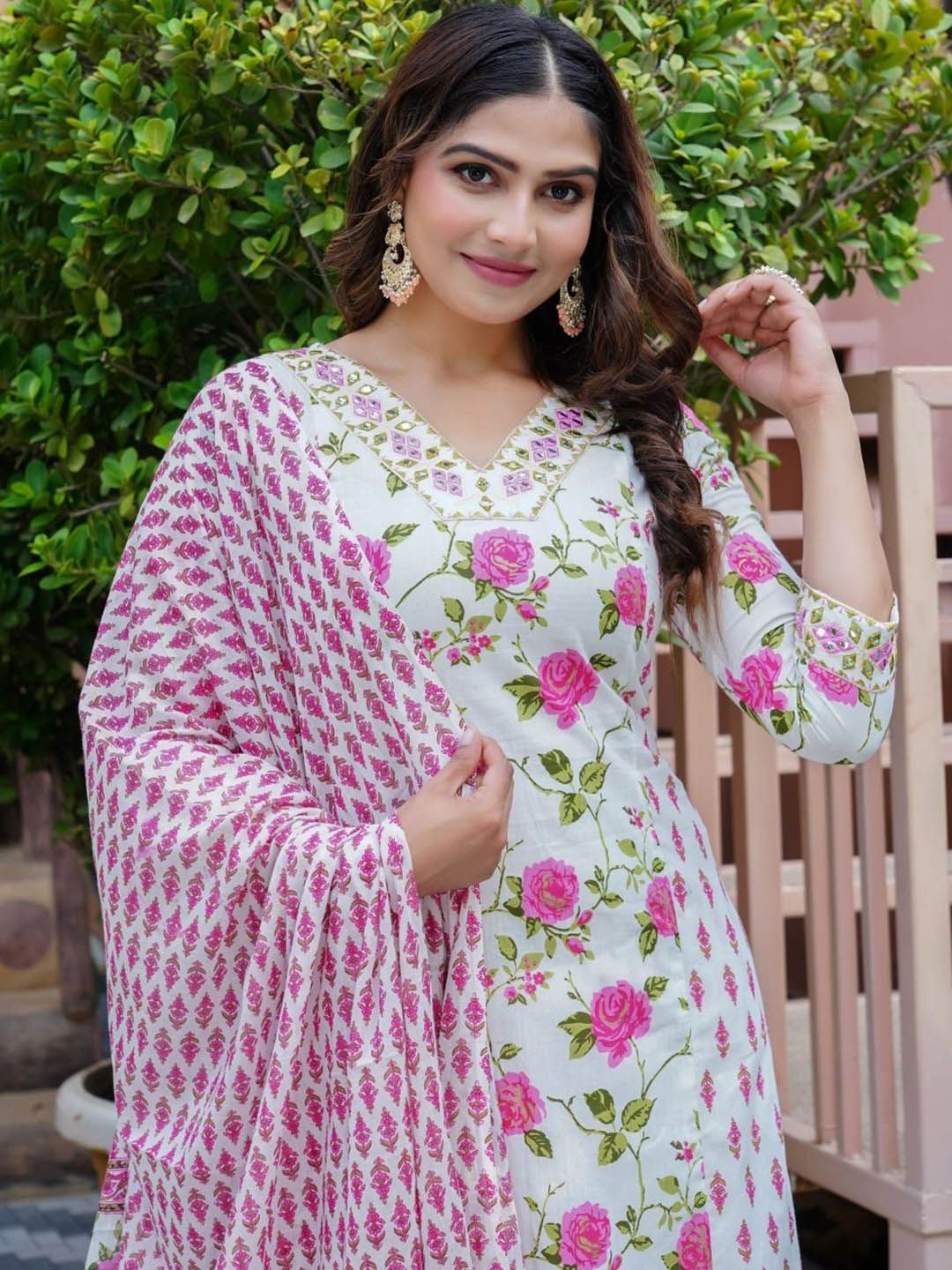 Dhiyona KL Women Floral Printed Angrakha Thread Work Pure Cotton Kurta with Palazzos & With Dupatta