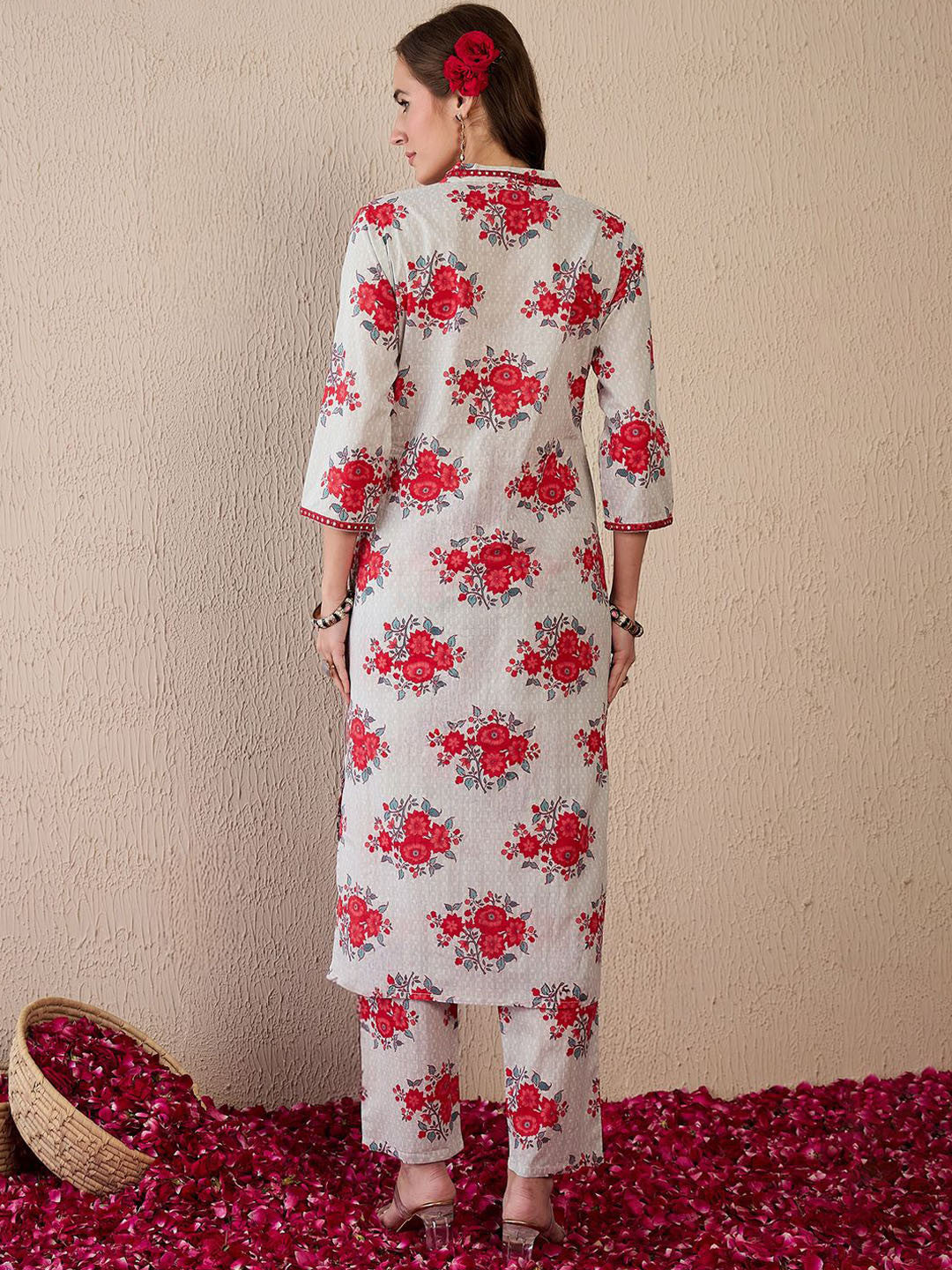 Women Floral Printed Regular Mirror Work Pure Cotton Kurta with Trousers