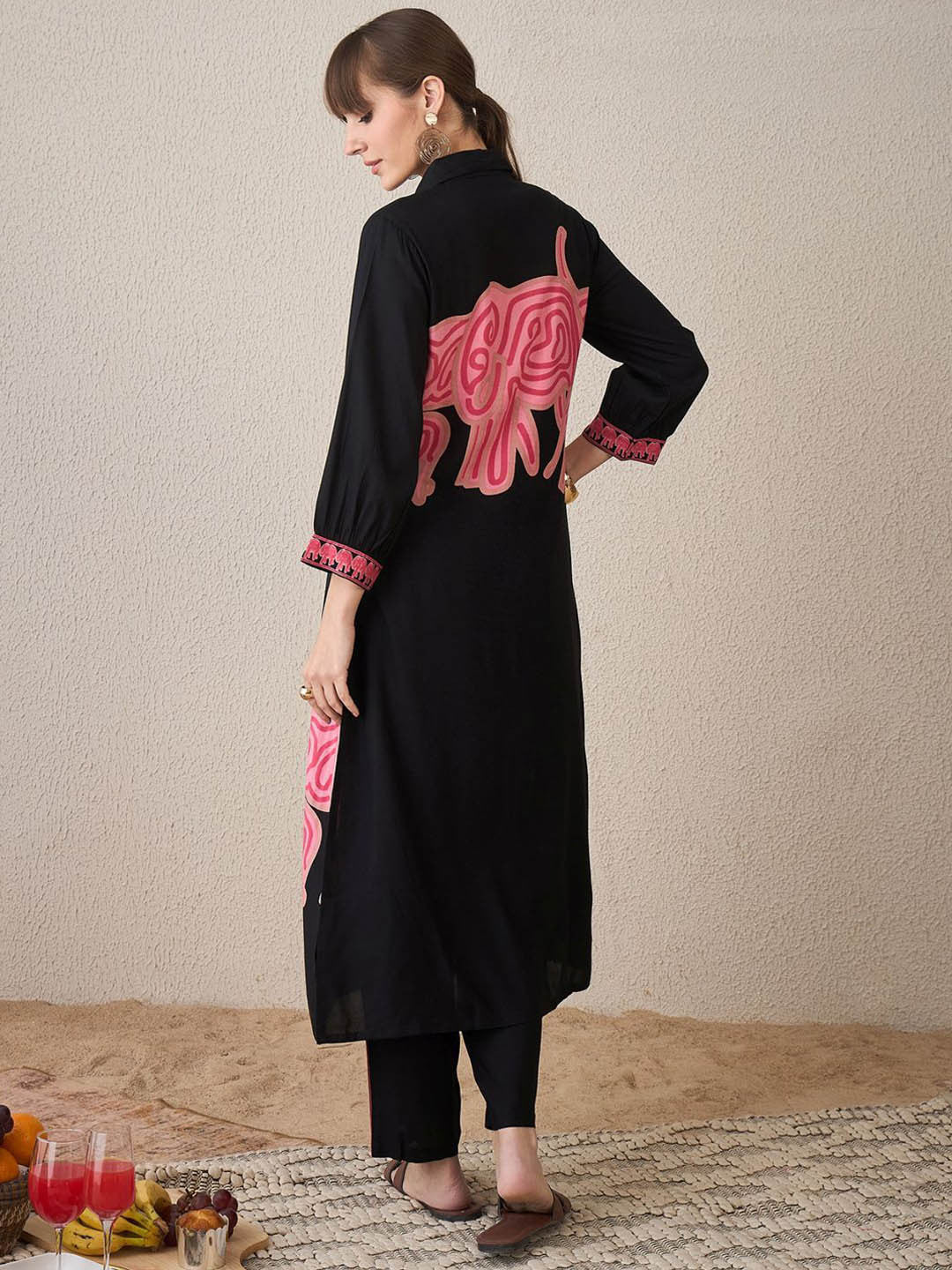 Women Ethnic Motifs Printed Regular Thread Work Kurta with Trousers