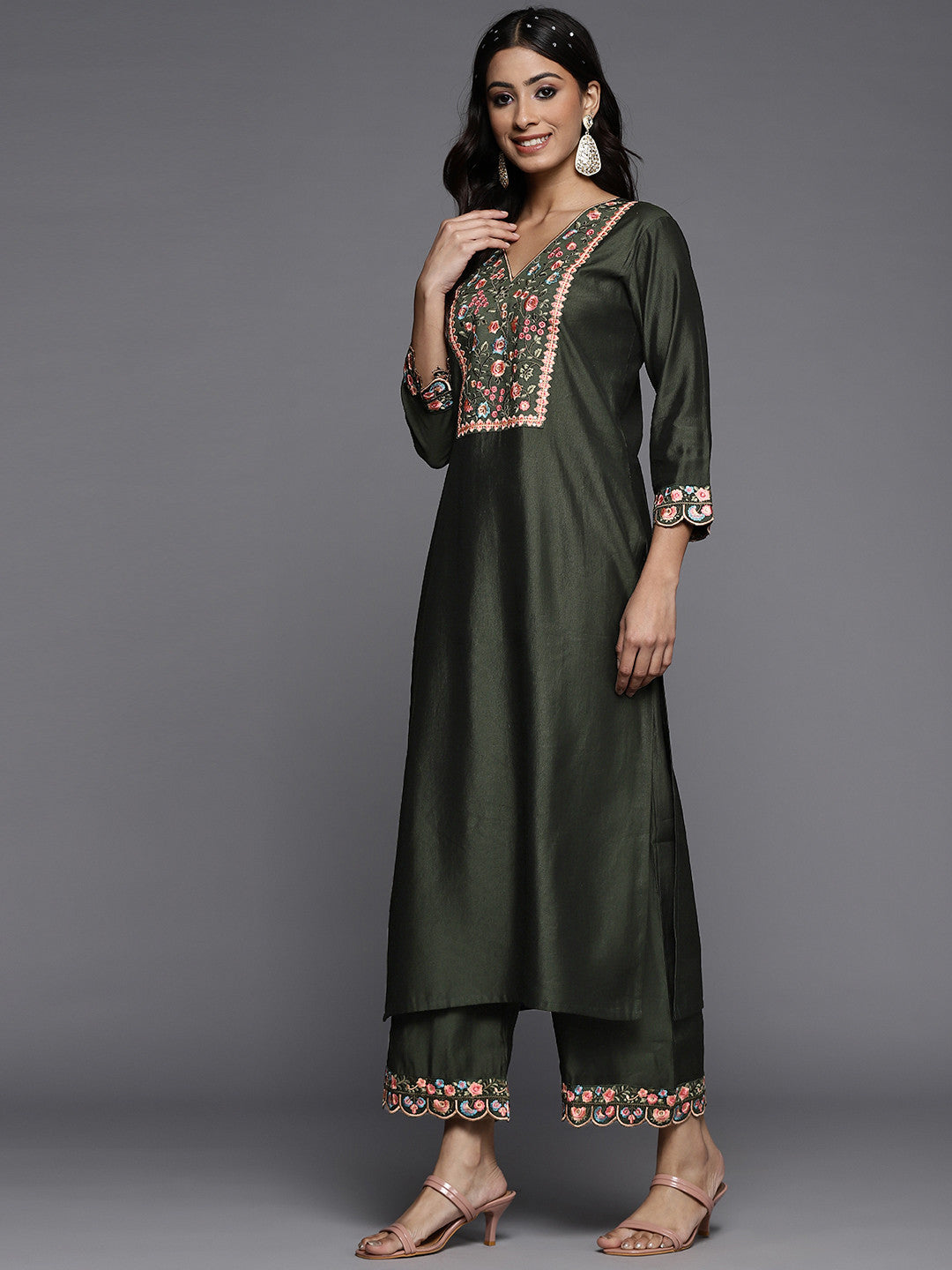 Women Green Yoke Design Embroidered Liva Kurta with Palazzos & Dupatta