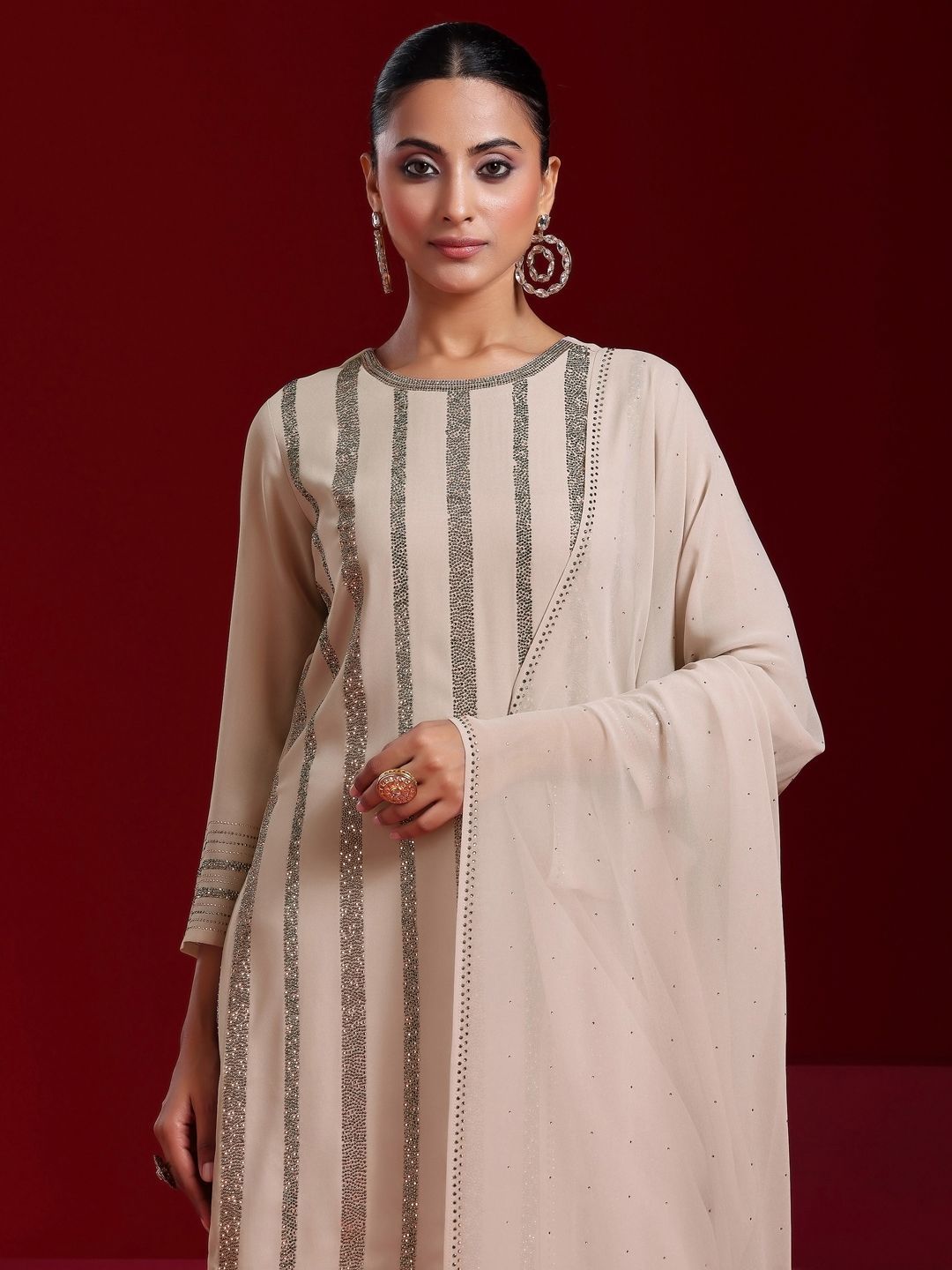 Dhiyona LL Striped Regular Beads and Stones Kurta with Palazzos & With Dupatta