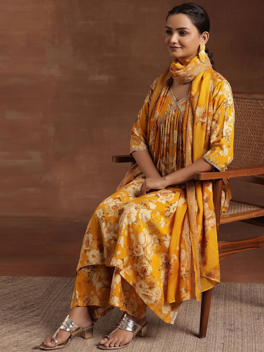 Dhiyona LL Floral Printed Empire Sequinned A-Line Kurta With Palazzo & Dupatta