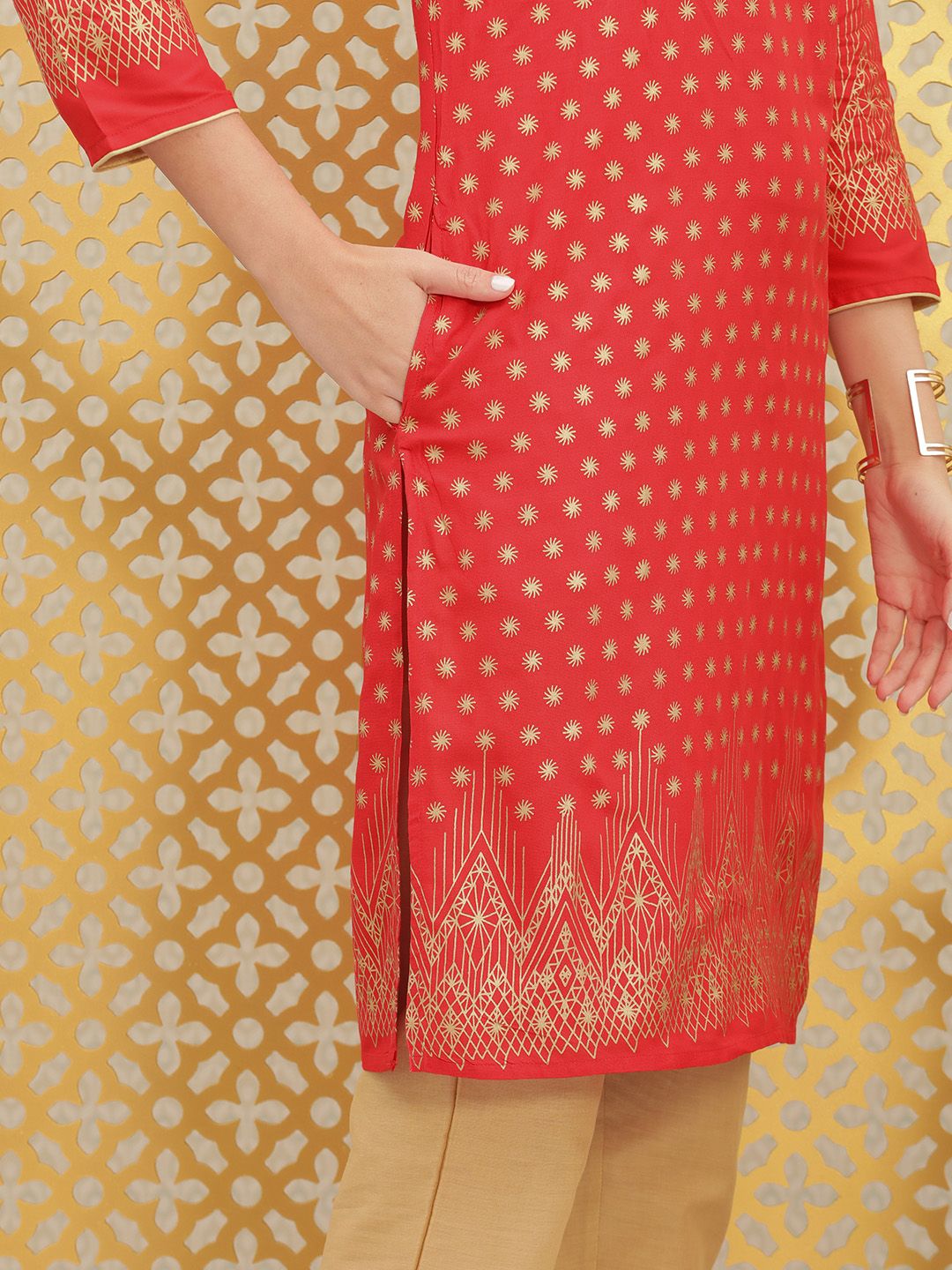 Dhiyona OD Women Red & Gold-Toned Ethnic Motifs Printed Block Print Brocade Kurta