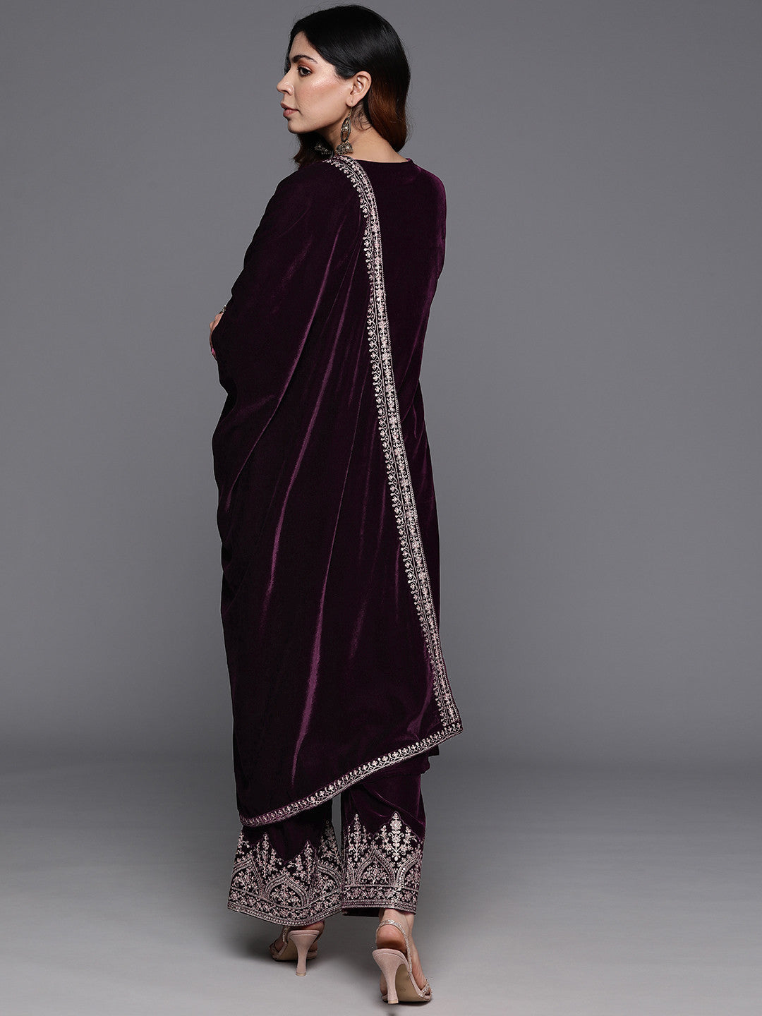 Women Floral Yoke Design Regular Sequinned Velvet Kurta with Palazzos & Dupatta