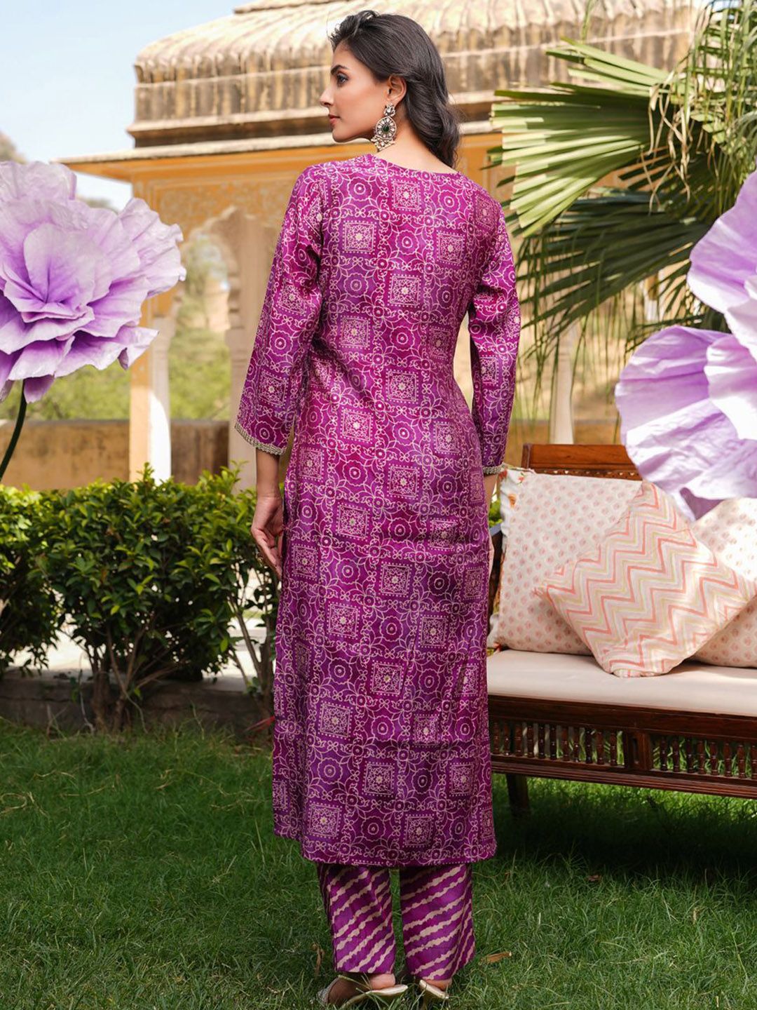 Dhiyona KL Women Ethnic Motifs Embroidered Regular Kurta with Trousers & Dupatta