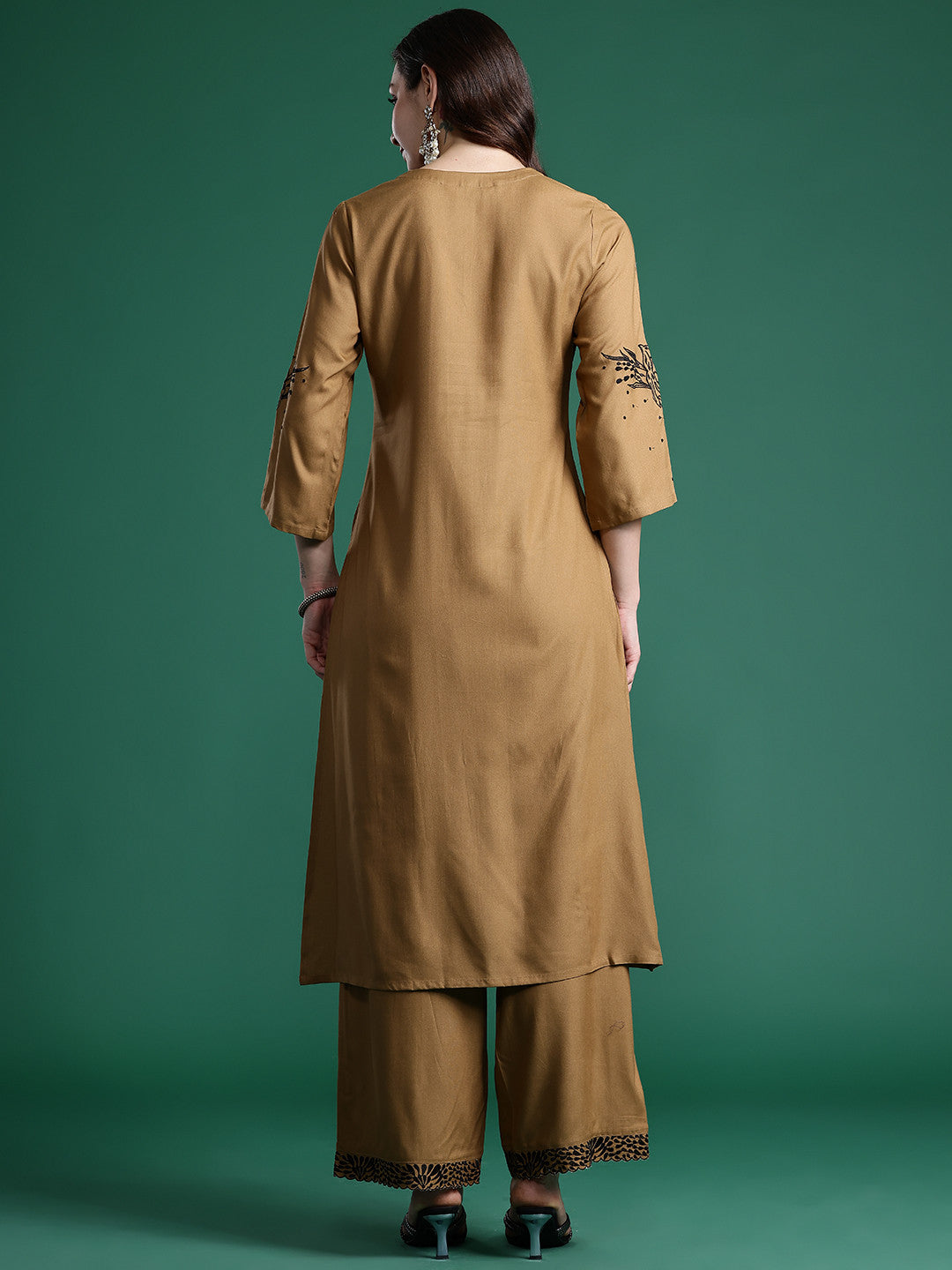 Embroidered Kurta with Trousers