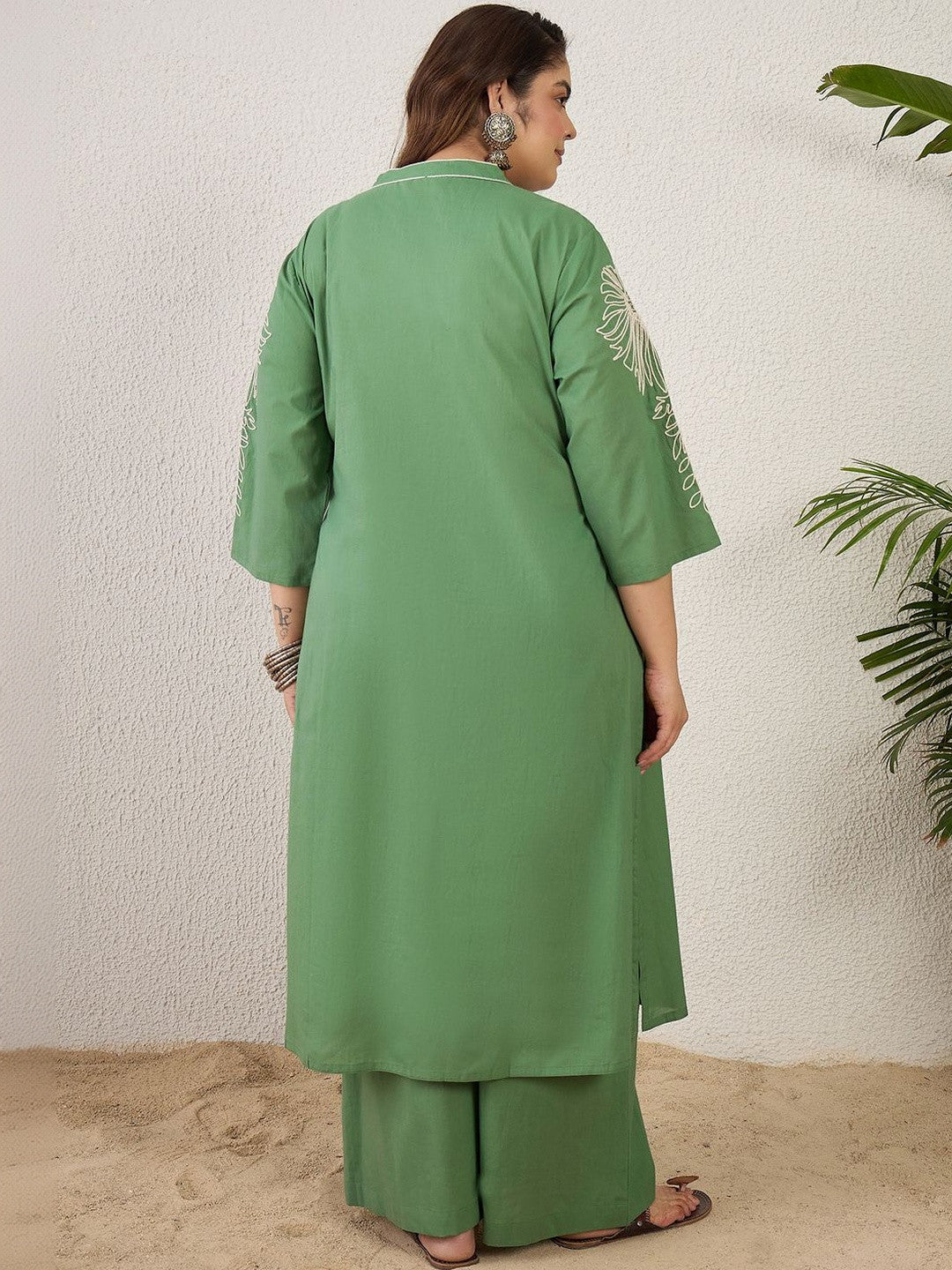 Plus Size Floral Embroidered Regular Thread Work Pure Cotton Kurta with Trousers