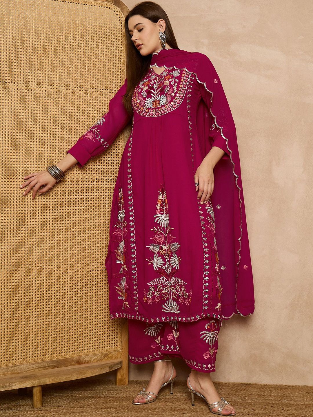 Dhiyona KL Floral Embroidered Thread Work Kurta with Palazzos & Dupatta