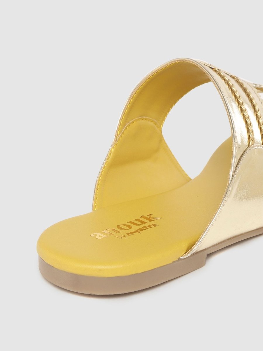 Dhiyona AK Women Gold-Toned Braided One Toe Flats
