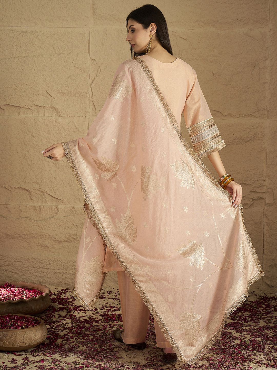 Dhiyona VA Women Solid Kurta with Palazzo & Dupatta
