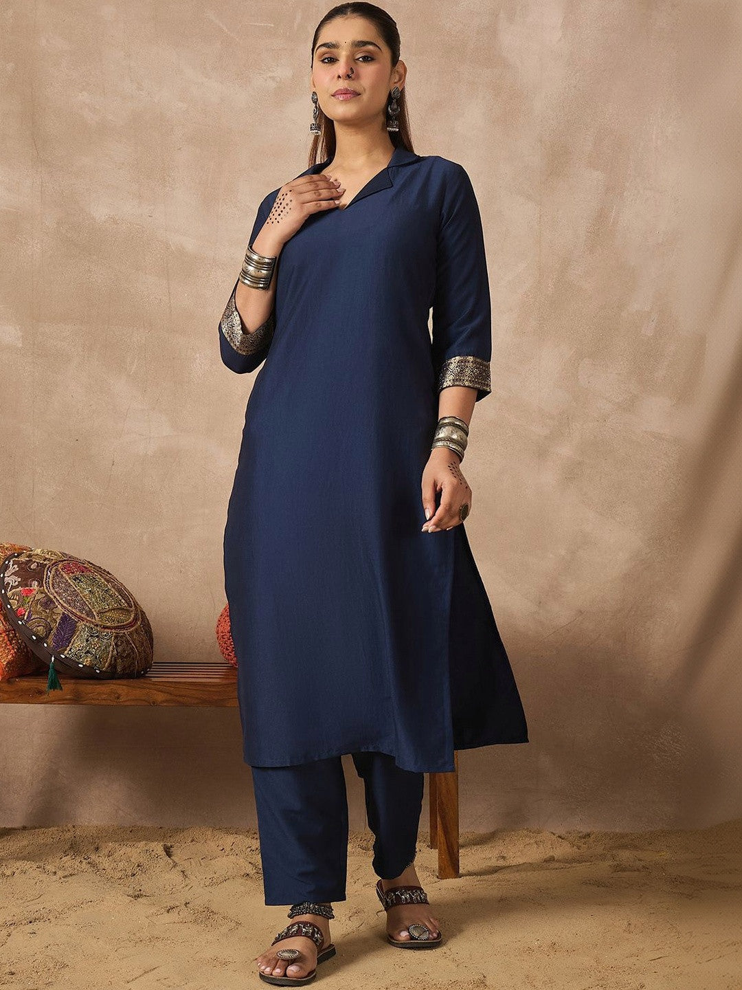 Women Regular Kurta with Trousers