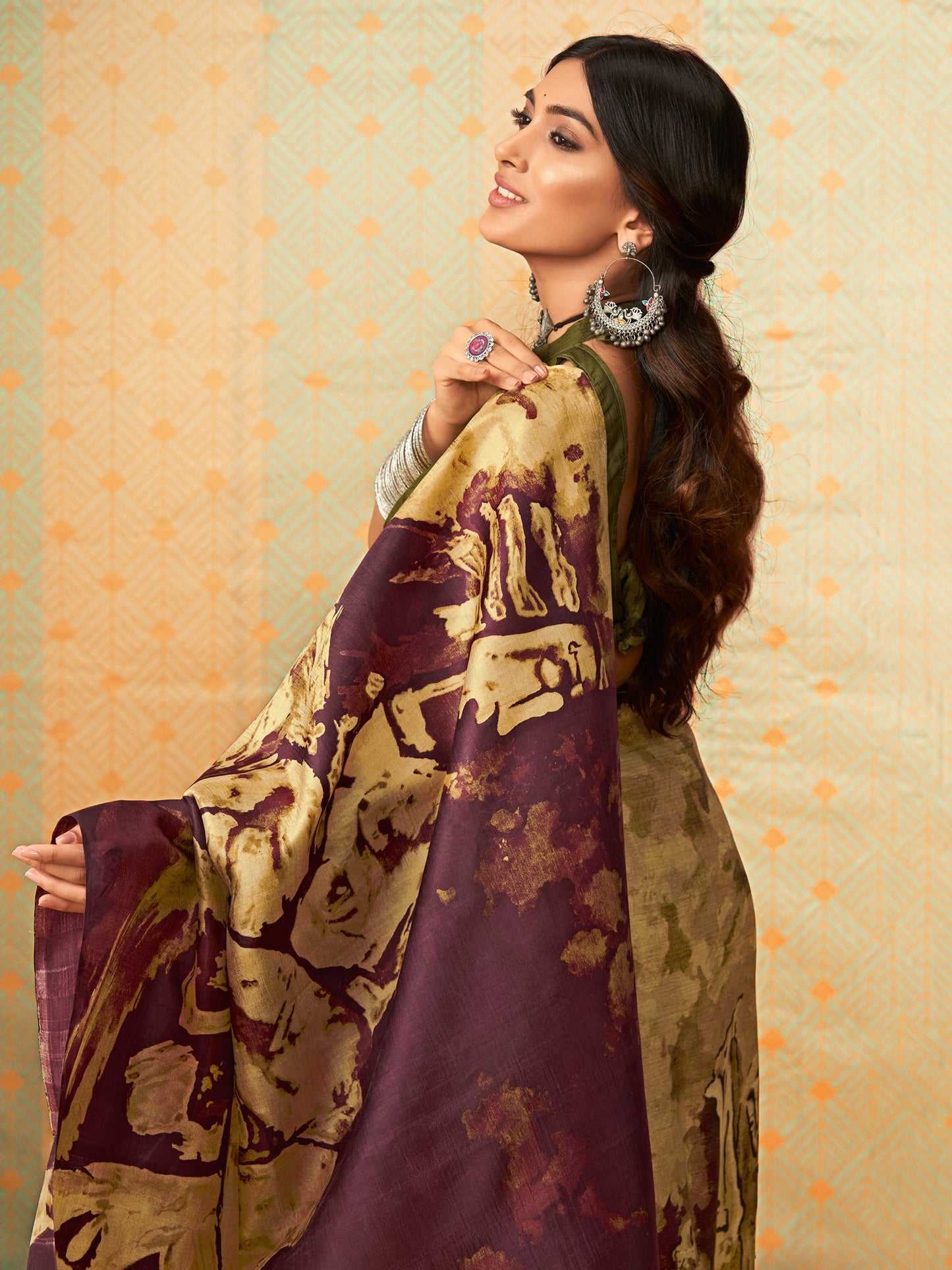 Women's Tussar Silk Beige Printed Designer Saree With Blouse Piece