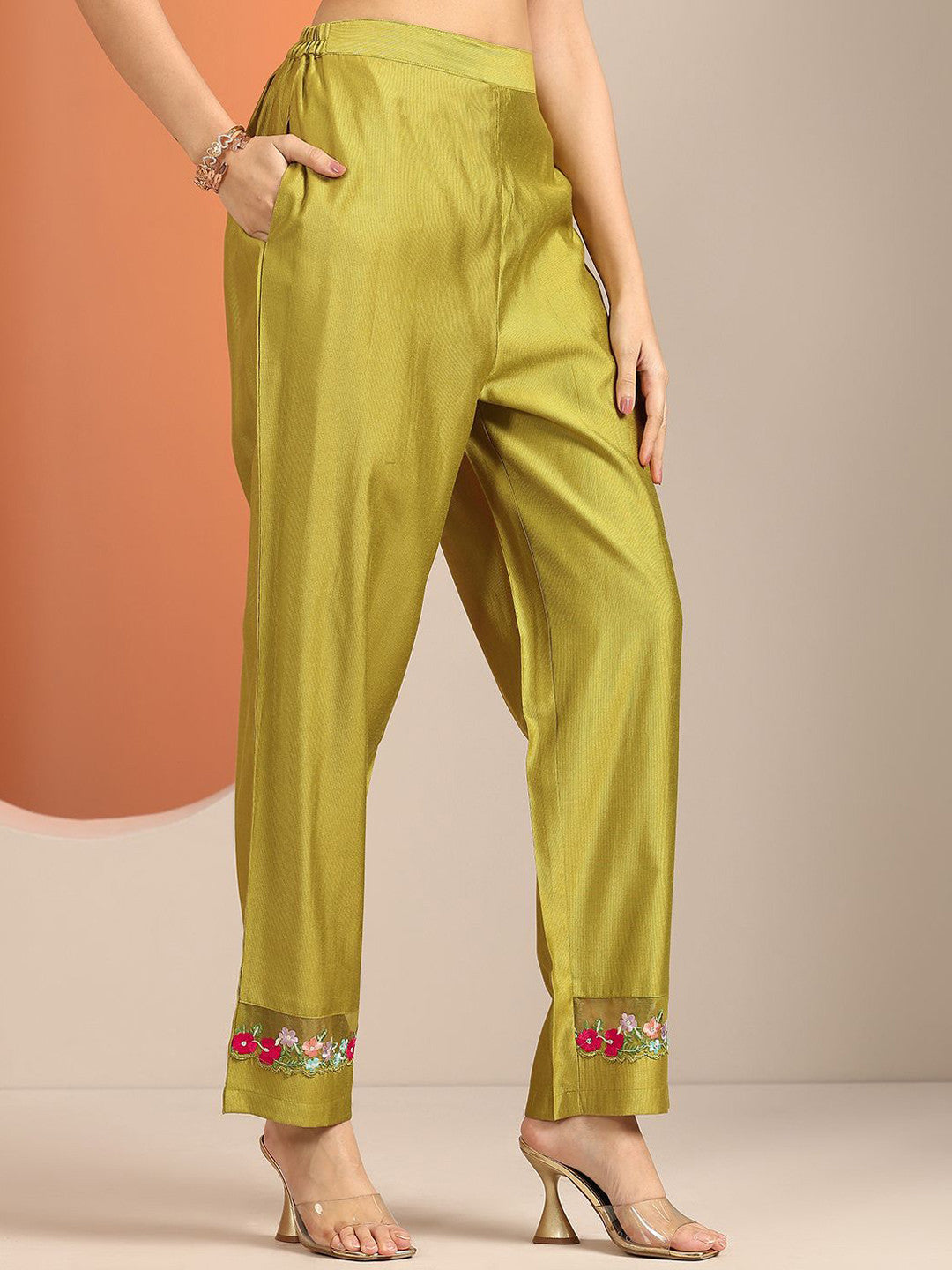 Women Ethnic Motifs Embroidered Regular Thread Work Kurta with Trousers & Dupatta