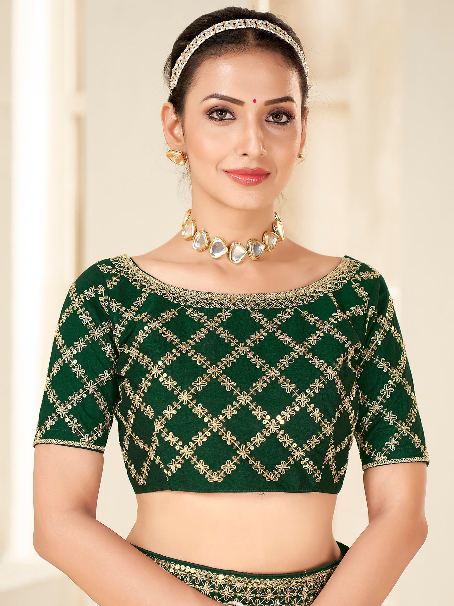Women's Vichitra Silk Green Embellished Designer Saree With Blouse Piece