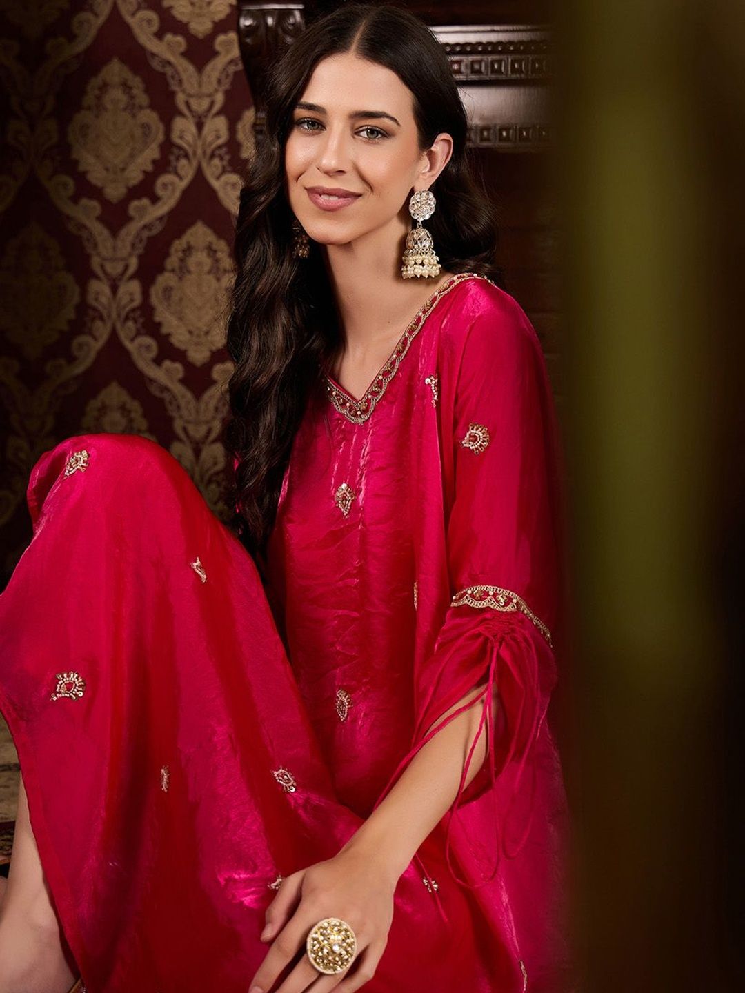 Dhiyona CH Women Floral Embroidered V-Neck Sequinned Satin Kurta with Trousers