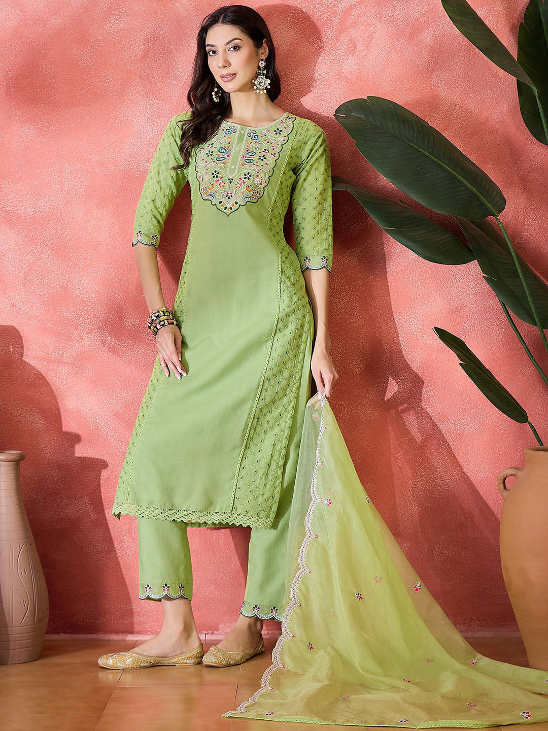 Women Ethnic Embroidered Straight Kurta & Trousers With Dupatta