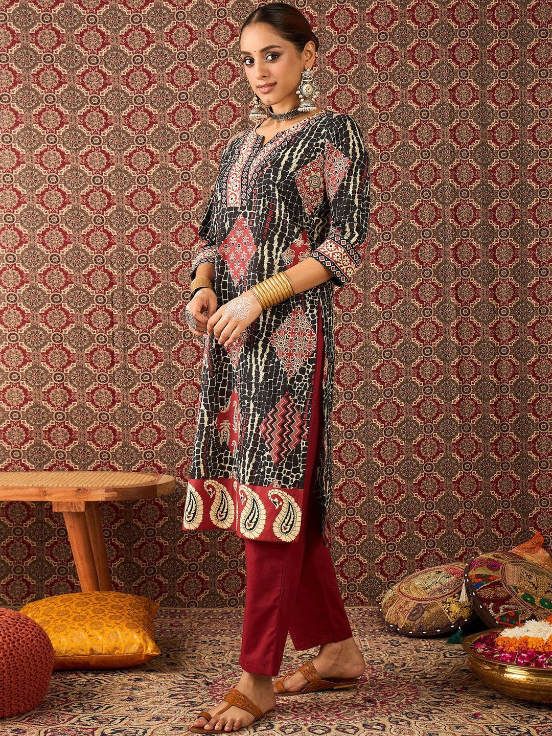 Women Ethnic Motifs Printed Regular Pure Cotton Kurta with Trousers