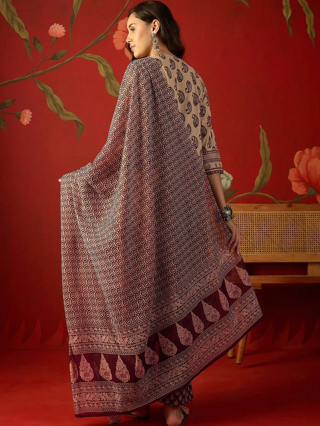 Women Paisley Printed Empire Pure Cotton Kurta with Trousers & With Dupatta