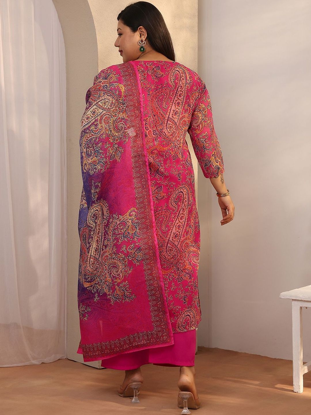 Dhiyona Women's Plus Size Paisley Printed Kurta with Trousers & Dupatta