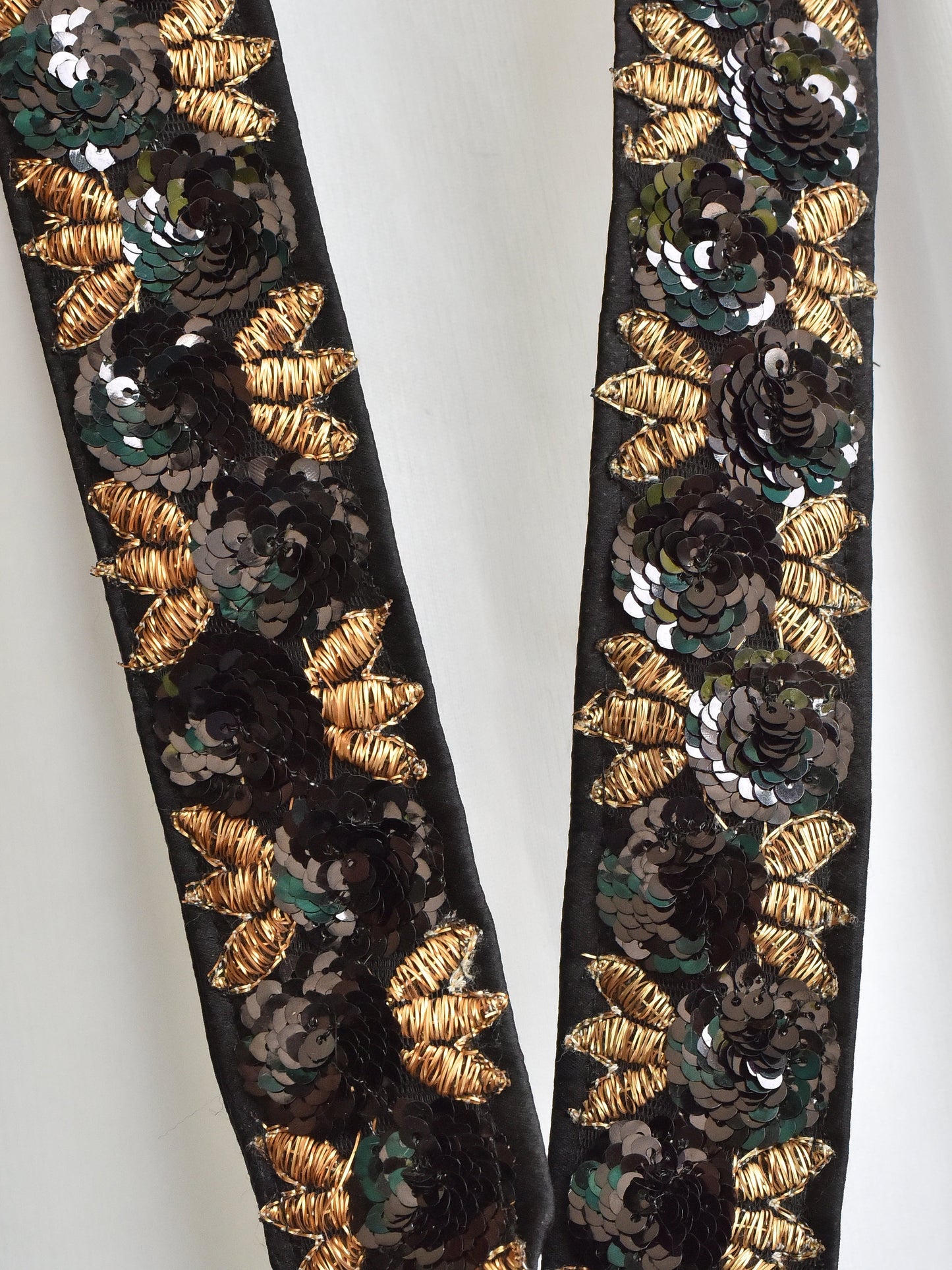 Dhiyona ST Belt -Black /Bronze with Sequins